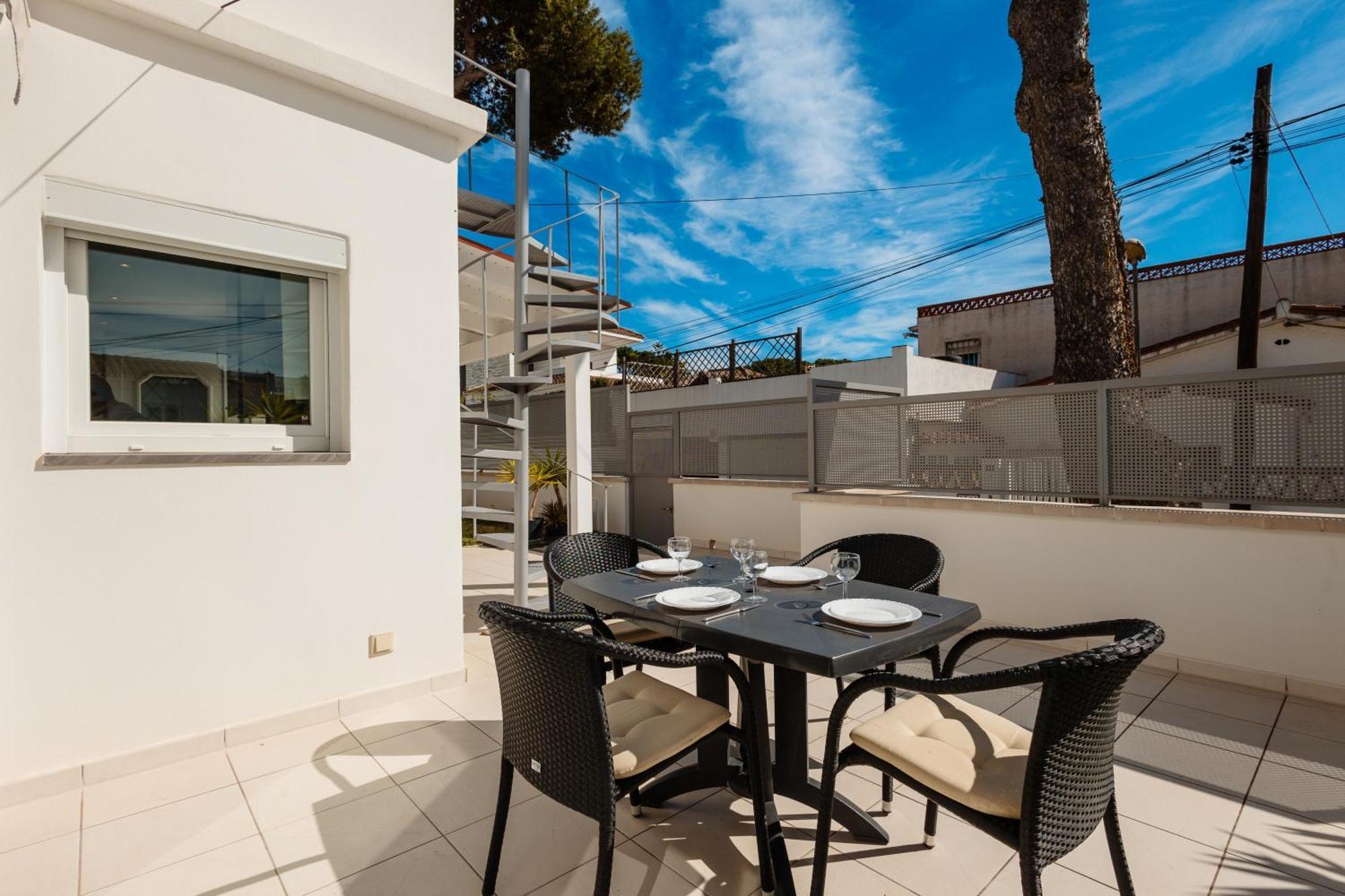 House At The Beach In Costabella, マルベーリャ エクステリア 写真